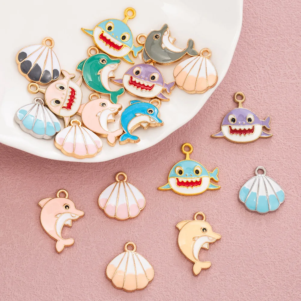 

Creative ocean-style DIY jewelry accessories, shark, dolphin and shell pendants, are super cute
