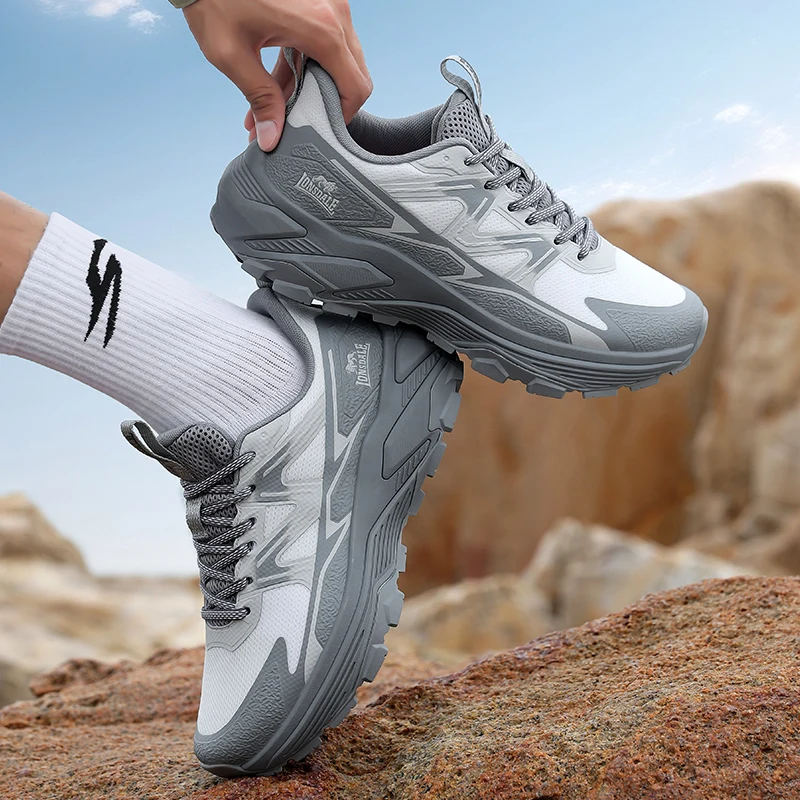 Classic Brand Comfortable Anti Slip Men Woman Outdoor Hiking Shoe Top Quality Wearable Trecking Shoe Mountain Climbing Shoe