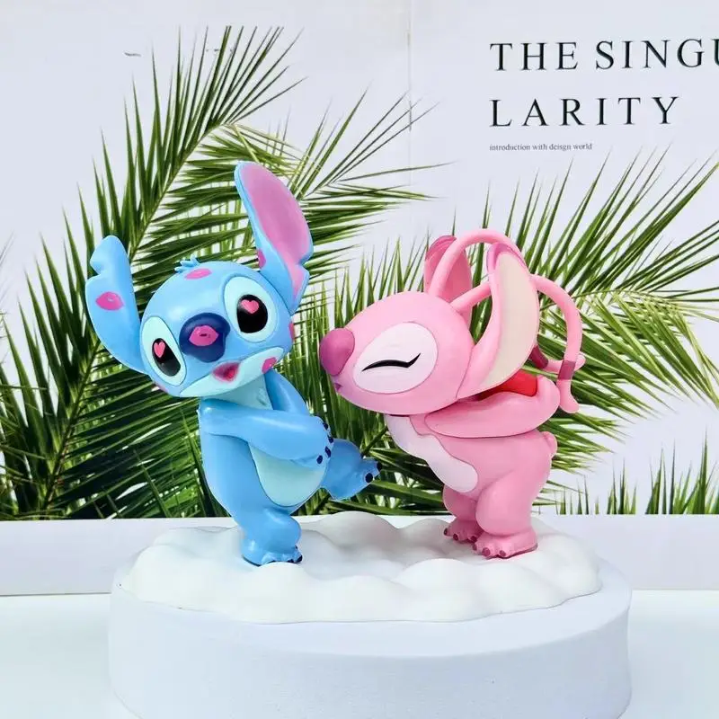 Lilo & Stitch Couple Stitch Handmade Doll Pvc Model Akcesoria samochodowe Walentynki Modny prezent na urodziny