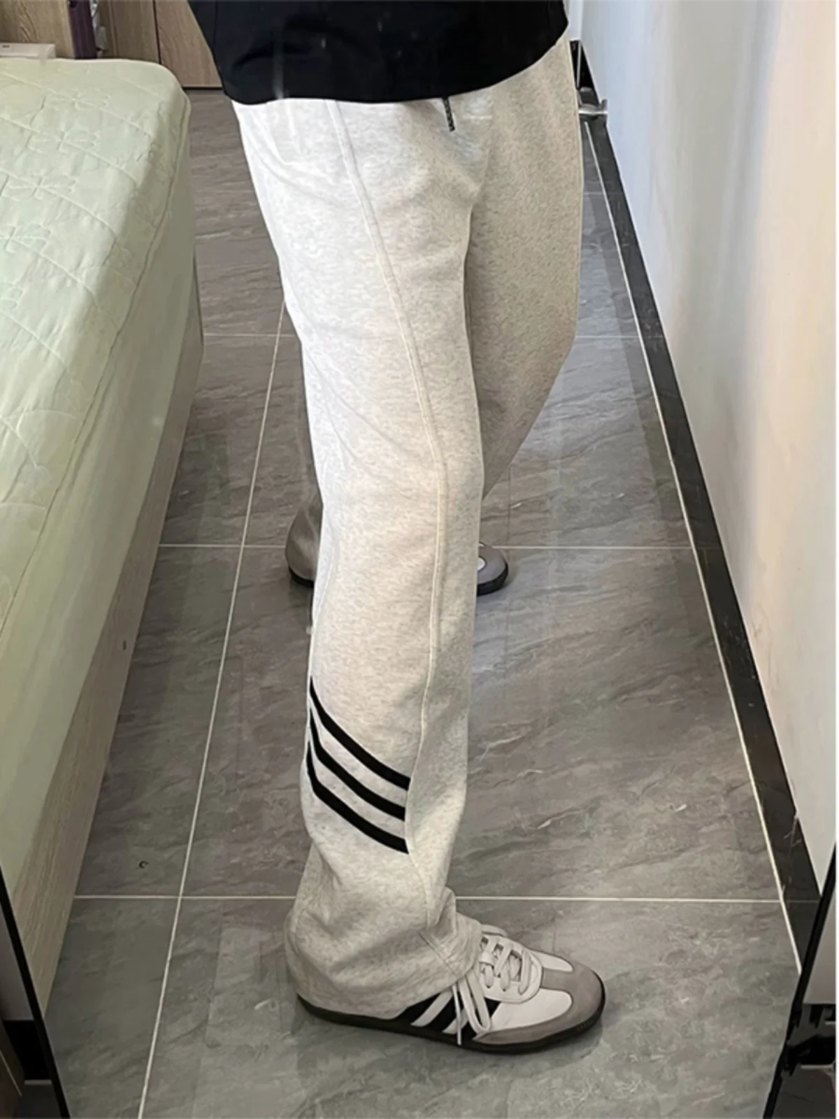 

American Retro Striped Sweatpants Men's Spring Autumn Loose Wide Leg Straight Sport Trousers American High Street Casual Long...