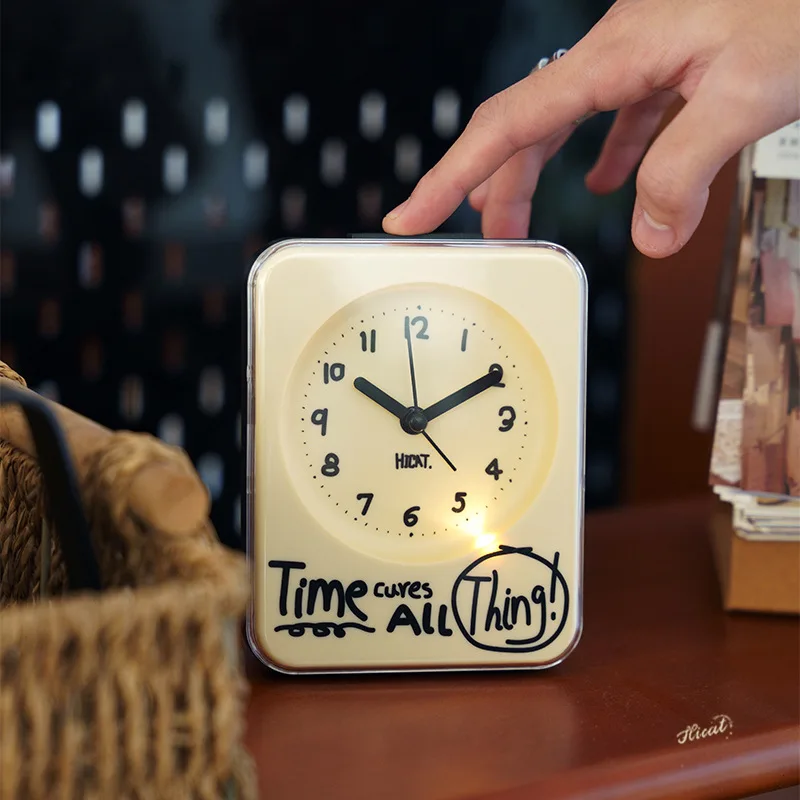 

Cream Small Square Table Clock Graffiti Bedroom Mute Luminous Night Light Alarm Clock Desktop Fashion Creative Ornaments Gift
