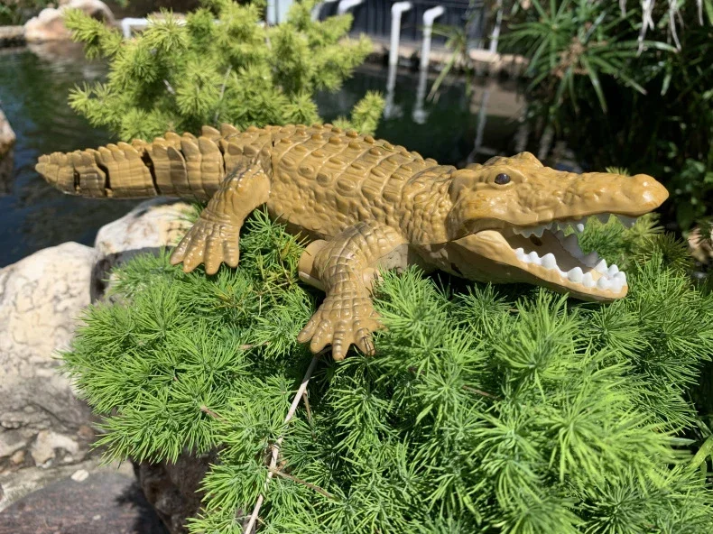 Symulator łodzi RC zdalnie sterowany krokodyl elektryczny 2.4G zdalnie sterowany rekin zabawki na zewnątrz dla chłopców prezenty świąteczne