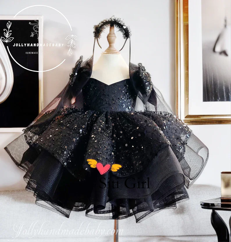Luxury Flower Girl Dress V Neck Puff Girls Party Dresses for Wedding Short Sleeves Tulle Kids Christmas Ceremonial Dress