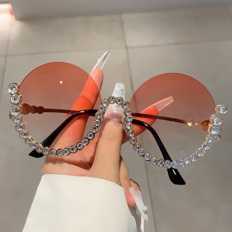 *Y2k Round Sunglasses Stylish Vintage Semi-rimless Women Shades with Rhinestones Ins Trendy Gradient Ocean Lenses Eyewear