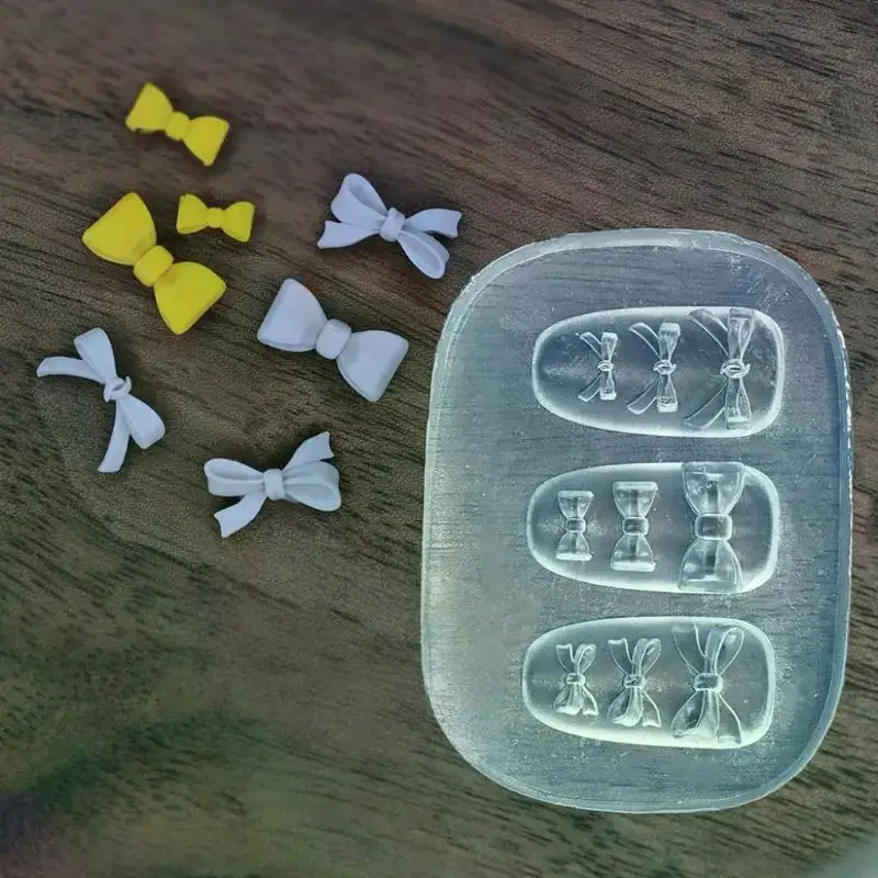 แม่พิมพ์เล็บซิลิโคน 3 มิติคุณภาพสูง ดีไซน์ครีมโบว์แบร์ เหมาะสำหรับงาน DIY ศิลปะบนเล็บและทำเล็บ