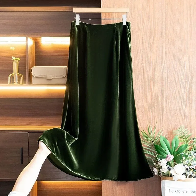 New High End Green Velvet Women\'s Two Piece Set Fashion Elegant Lantern Silk V-neck Lantern Sleeve Pullover Tops + Skirt Suit