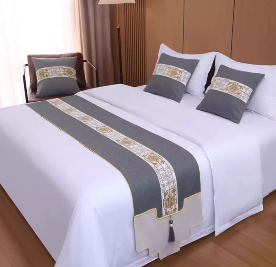 Luxury Hotel Bed Runner Minimalist Bedding Scarf Customizable for Hotels Homestays Guest Rooms Decoration