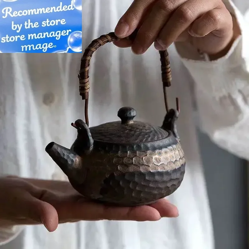 

Stoneware Hammer Loop-handled Teapot Handmade Japanese Style Retro Tea Pot Ceramic Ceramic Tea Pot Traditional Chinese Tea Set