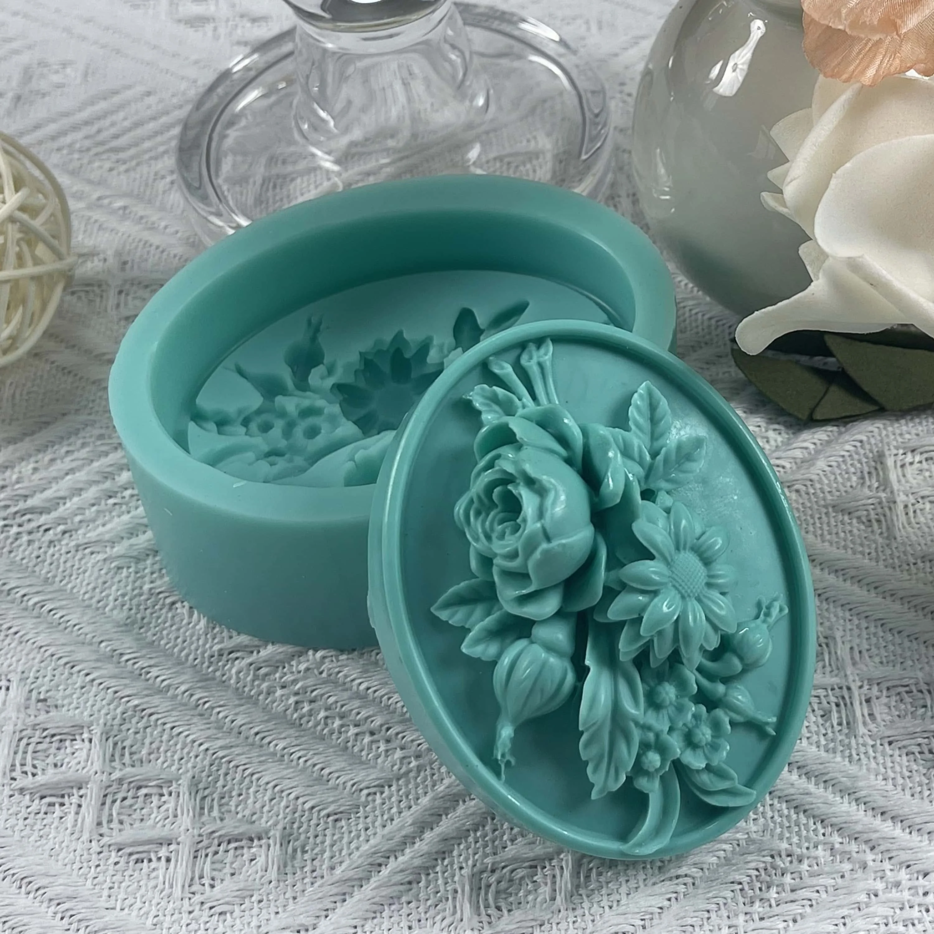 Oval Flower 3D Soap Mold Natural Bar Soap Molds Scented Candle Wax Silicone Mold Aromatherapy Plaster Resin Crafts Mold