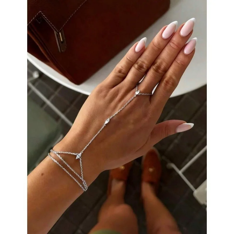 Bohemia Shiny Rhombus Crystal Bracelet for Women Simple Thin Chain Finger Bracelet Jewelry Accessories Gift 2026 New