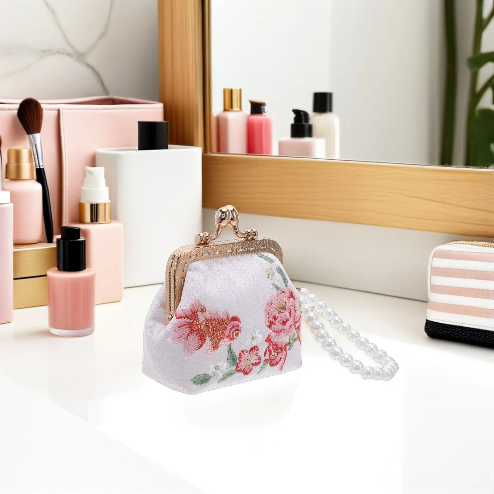 

Stylish Floral Clutch Purse Embroidered Brocade Wallet Small Makeup Case for Women Elegant Attire Accessory Clutch Purse