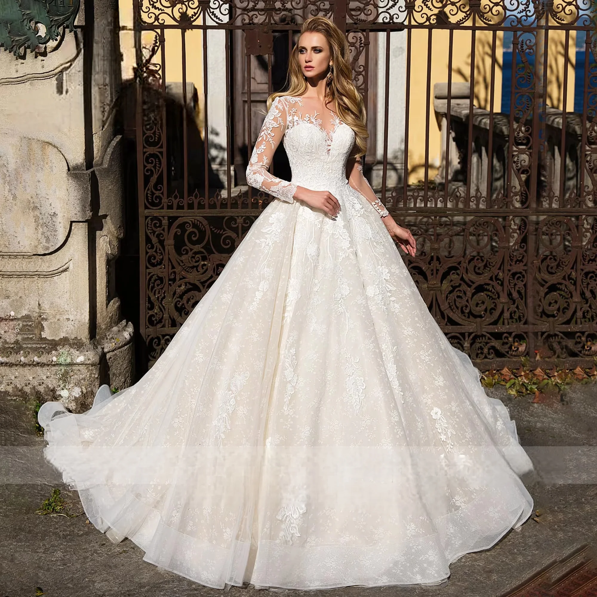 

Customzied Long Sleeve Ball Gown Wedding Dresses For Woman Sweetheart Appliques Lace Pretty Wedding Gown Vestidos De Novia
