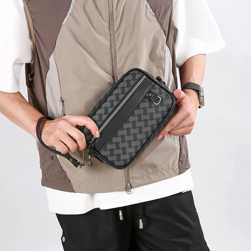 Fashion Business Shoulder Bag PU Leather Men Clutch Bag Wide Strap Crossbody Bag Designer Casual Male Messenger Pack Phone Purse