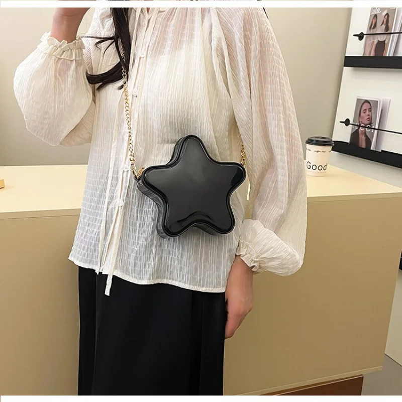 

Unique Casual Clutch Bag With Fashionable Letter Logo And Simple Solid Color Perfect For Business And Leisure