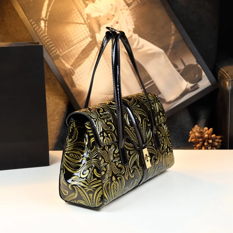 New Fashion 2024 Large Capacity Middle aged and Elderly Mom Women\'s Bag, Grand and High end Exquisite Pillow Bag