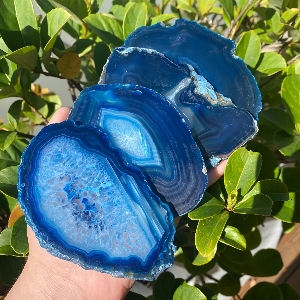 1pc Blue Agate Geode Stone Add Color Crystal Cave with Natural Cracks & Crystal Formations, Irregular Geode Slice for Home Decor