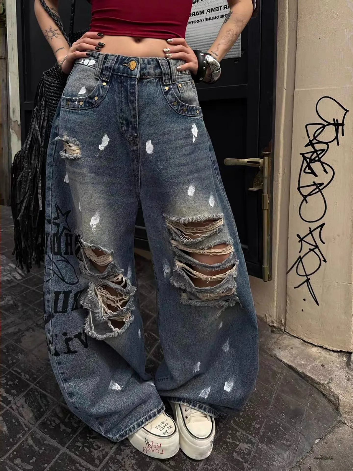 

Retro American Washed Hole Print Wide Leg Jeans Men's Street Design Loose Casual Pants Trendy High Waist Zipper Closure Summe...