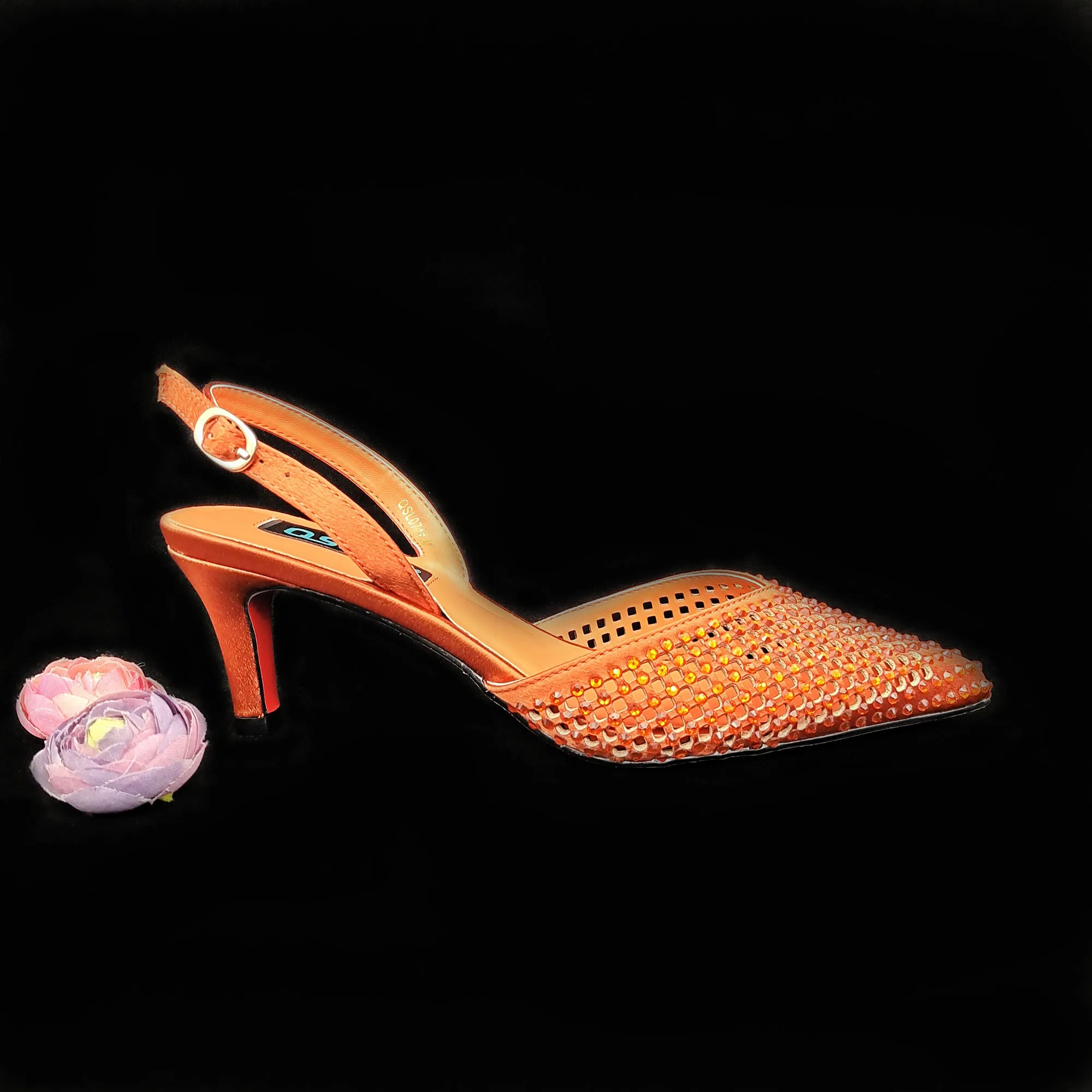 Queena Yan Hollow Design With Pointed Shoes Cozy Mid-Heel Rhinestones Are Suitable For Parties
