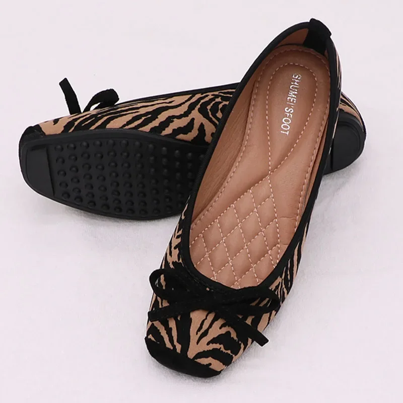 2025 Korean Fashion Color Block Bow Square Head Leopard Pattern Zebra Pattern Bean Shoes Large Flat Women's Shoes