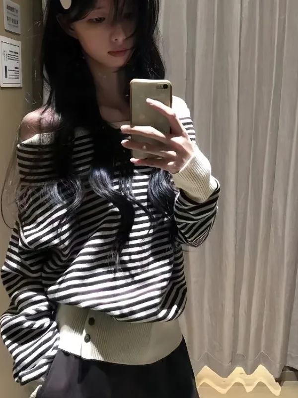 Striped One-Shoulder Long Sleeve Knitted Sweater Women's Loose Fit Versatile Comfortable Style Early Autumn New Arrival