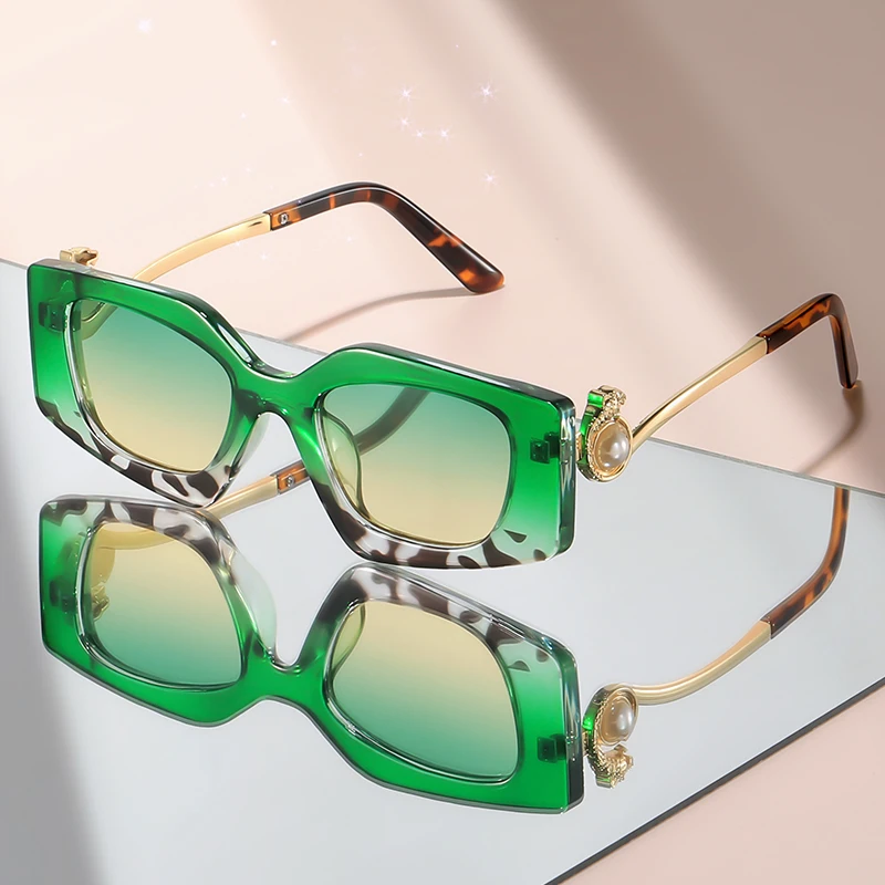 نظارات شمسية جديدة ذات إطار صغير على شكل عين القطة مع معبد لؤلؤي مقلد معدني، نظارات شمسية مزخرفة عصرية