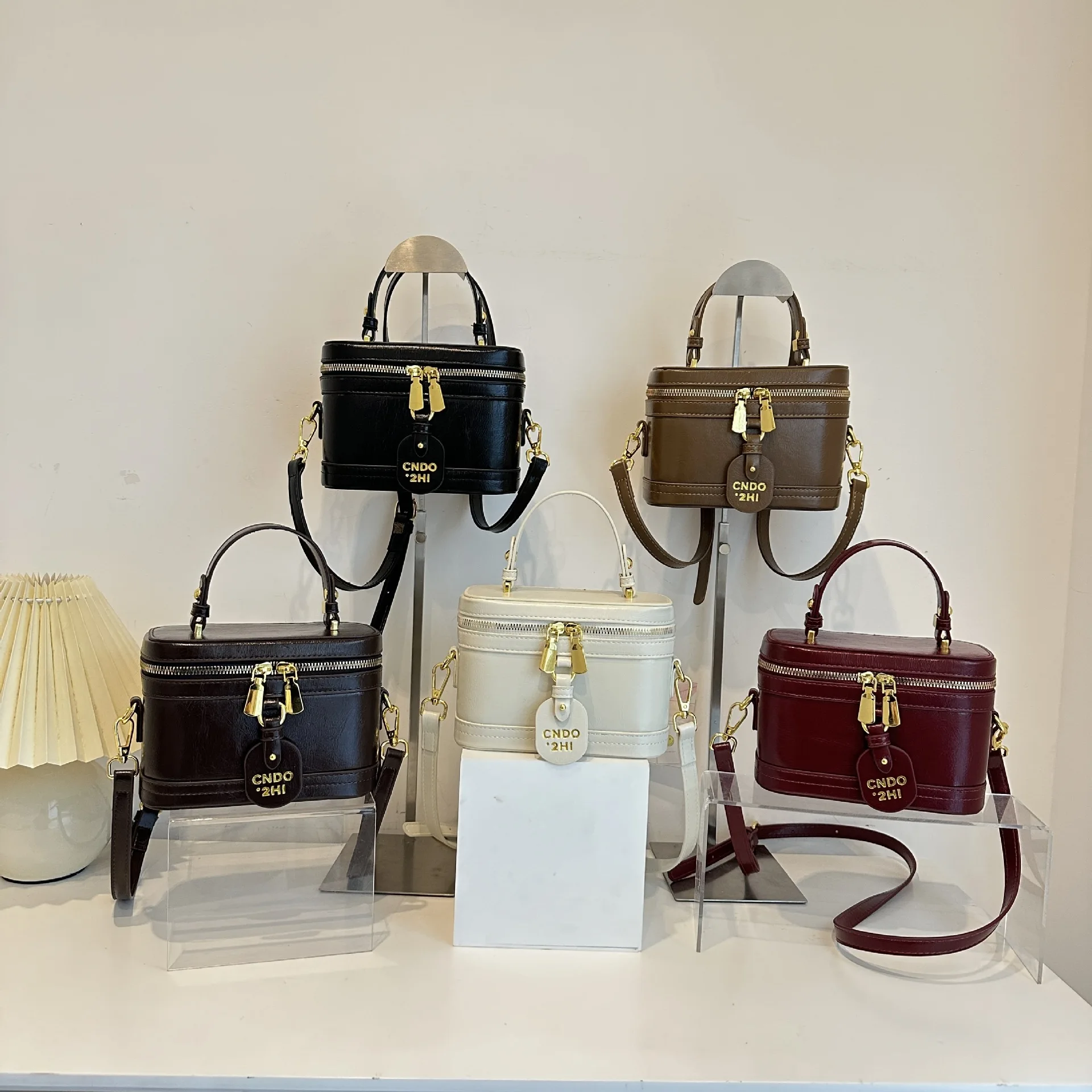 

Шикарная мини-квадратная женская сумка 2020, винтажная сумка через плечо, многофункциональная повседневная сумка через плечо с карманом на молнии ​