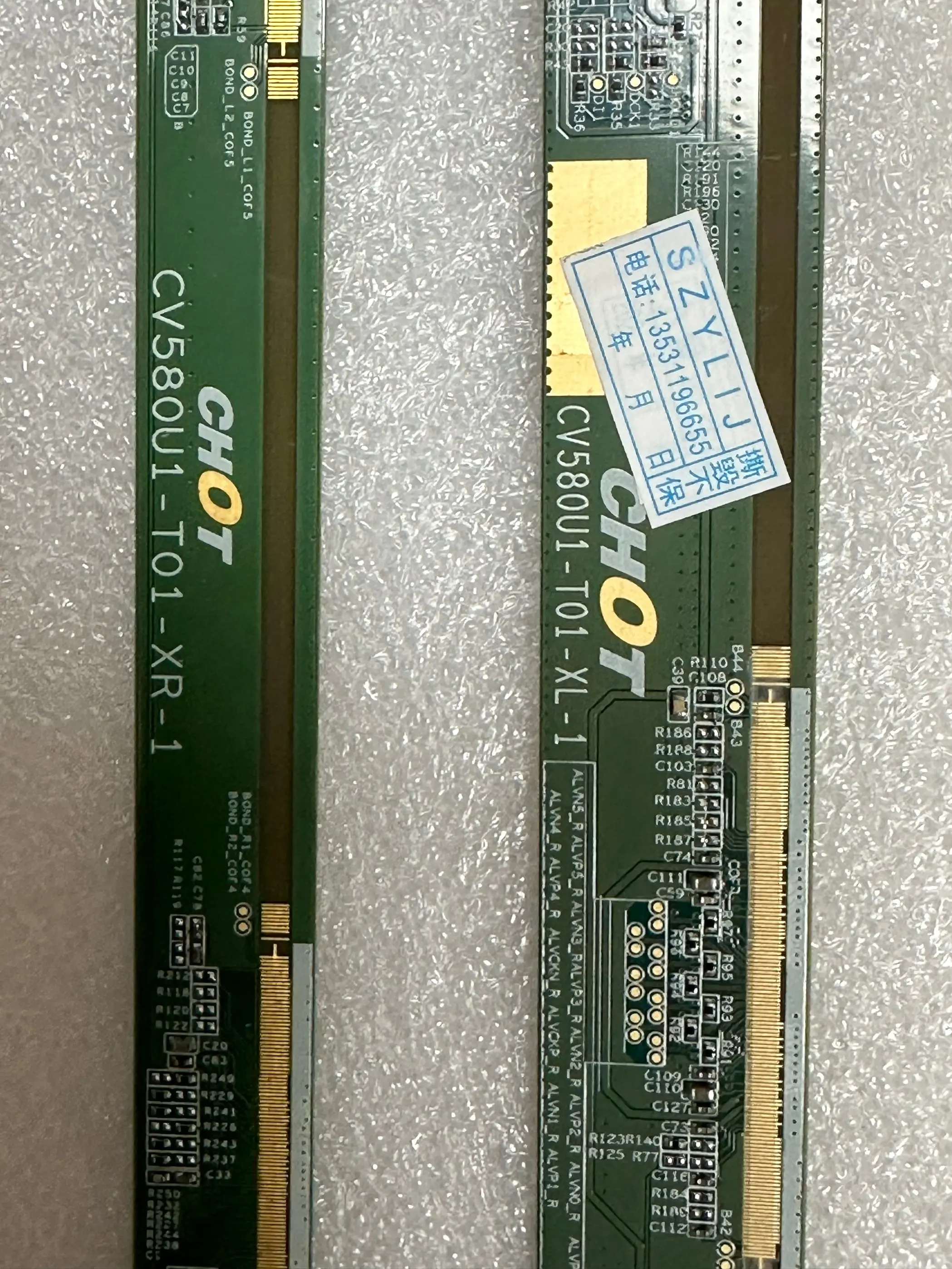 

The original side plate CV580U1-T01-XL-1 CV580U1-T01-XR-1 pair