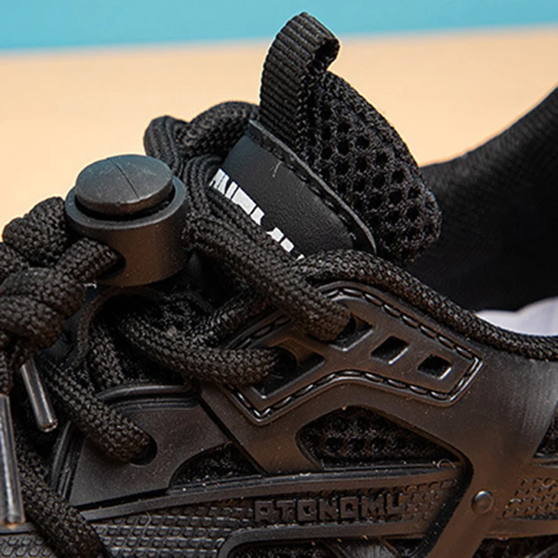 Dziecięce trampki chłopcy studenckie miękkie podeszwy białe wiosenne letnie siatkowe oddychające buty sportowe dziewczęce wszechstronne buty do