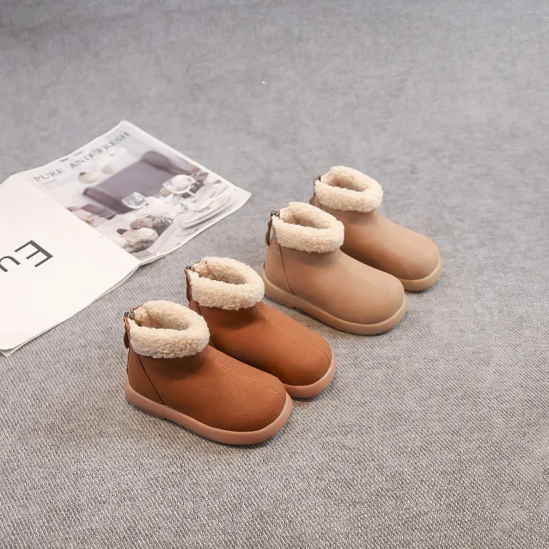 

Новинка 2023 года, зимние короткие сапоги для девочек, корейские модные ботинки на подкладке из искусственного меха, хлопковые сапоги, детская обувь