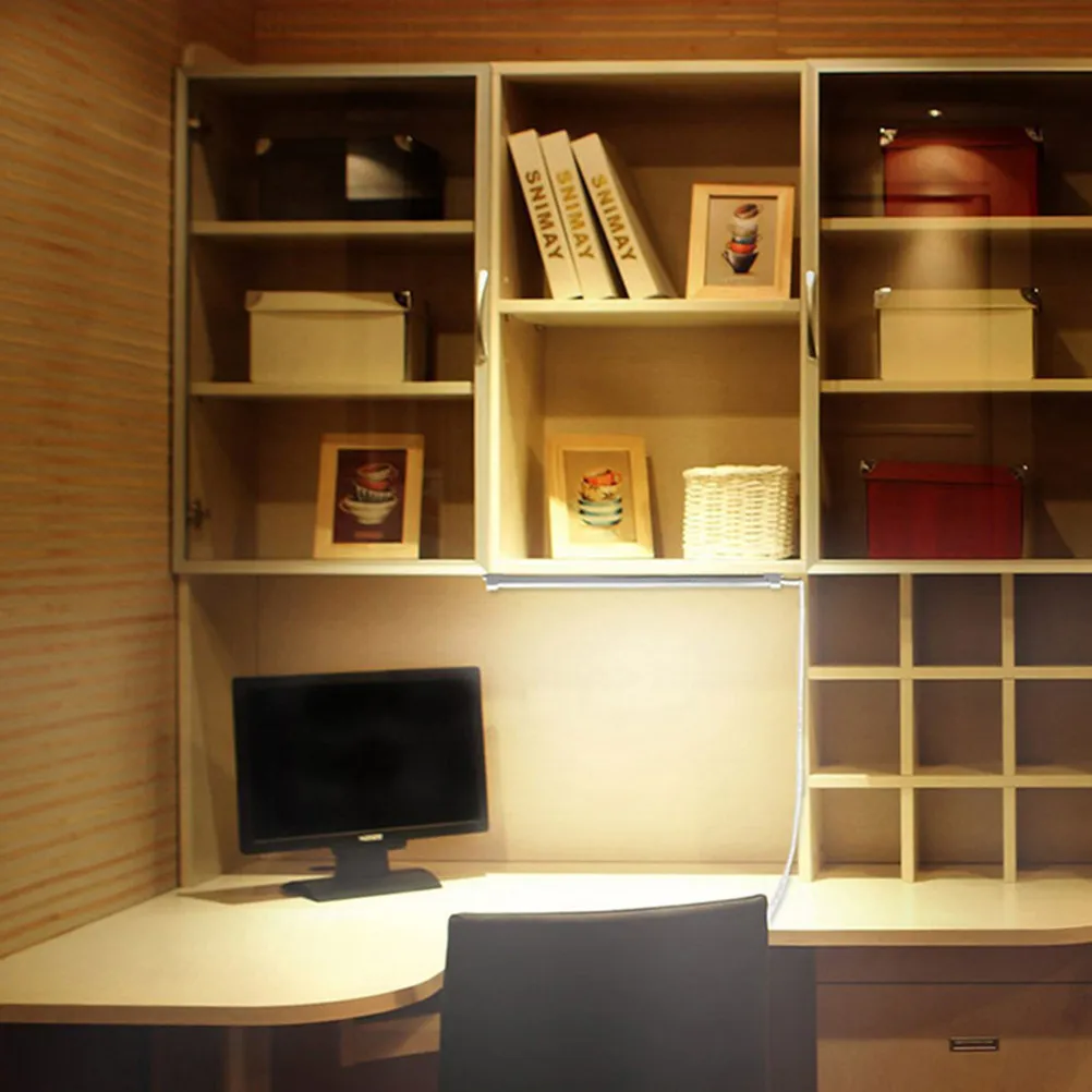 

2 шт. теплых белых светодиодных лент для чтения, портативная настольная лампа с защитой для глаз, питание от USB, для учебы, рукоделия, чтения, барная лампа