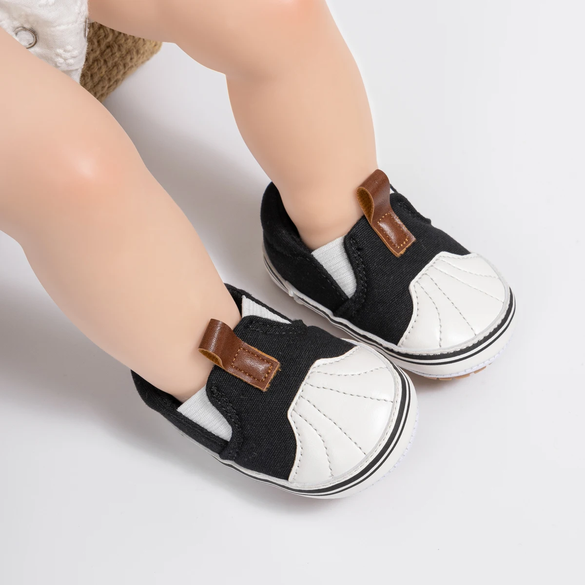 

Fashion Casual Slip On Baby Shoes Boys Girls Infant Rubber Non-Slip Soft Sole Toddler Crib First Walker Pu Loafers Shoes