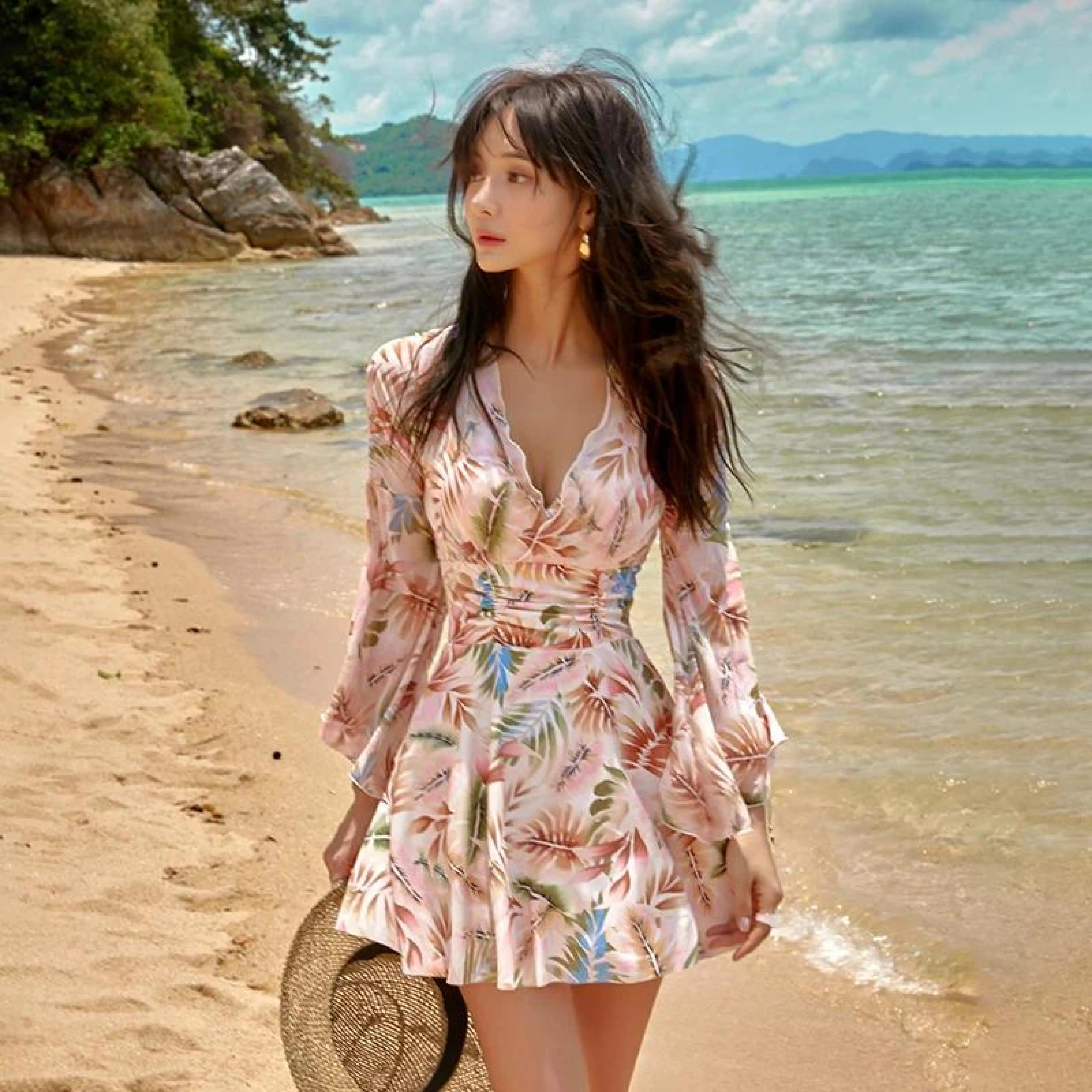 

Swimsuit Women Long Sleeve One Piece Printed Monokini Push Up Korean Style Bathing Suit Swim Dress Ruffles Swimwear Underwired