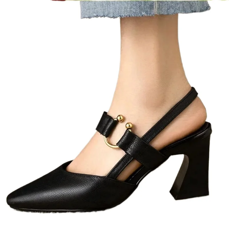 Sandali con tacco di vendita caldi Scarpe con tacco medio femminili Scarpe robuste in vera pelle Sandali estivi 2025 Moda donna Elegante nero