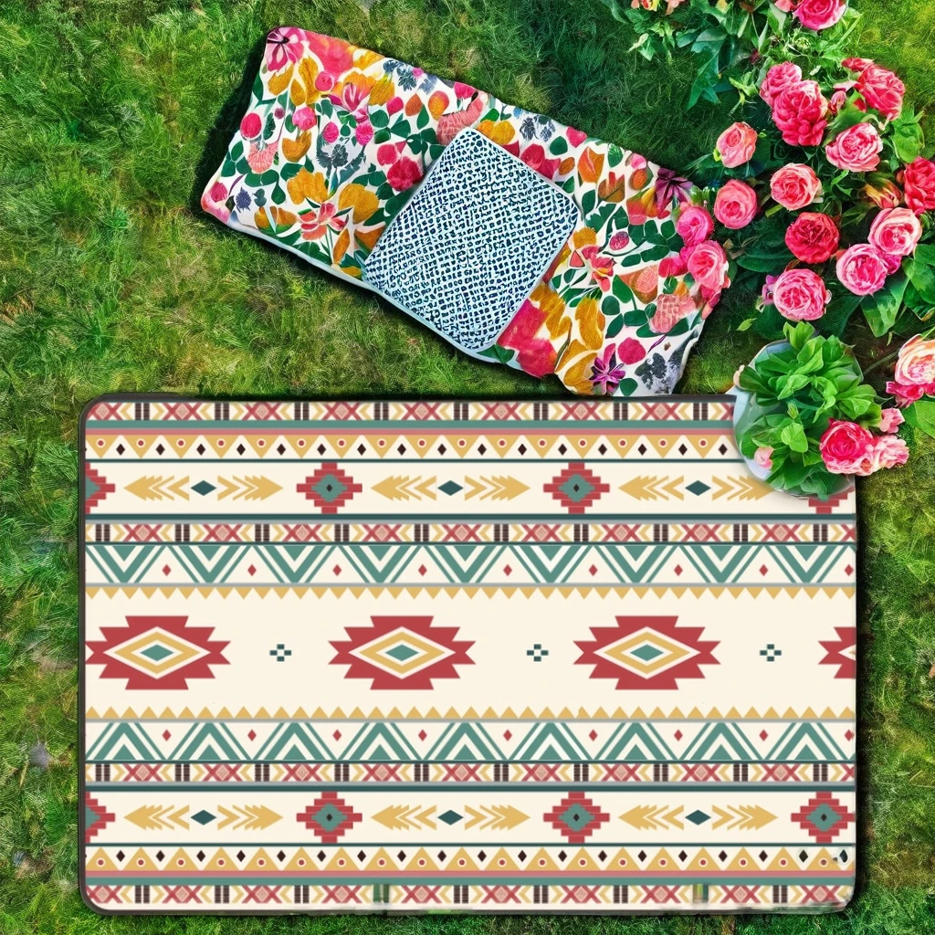 High Quality Outdoor Camping Equipment Waterproof Custom Disposable Beach Picnic Mat