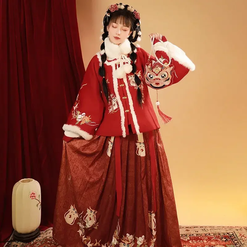 

4 Colors Ming Dynasty Woolen Thickened Velvet Hanfu Suit Chinese Traditional Dress for Women Cute Princess New Year's Clothing