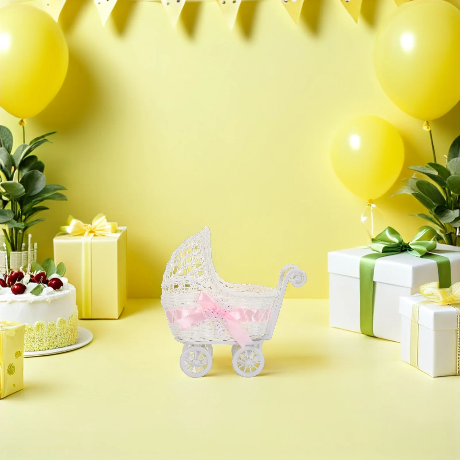 Mini Rattan Trolley Basket Decor Handwoven Snack Serving Container for Wedding Party Shower Candy Storage Centerpiece