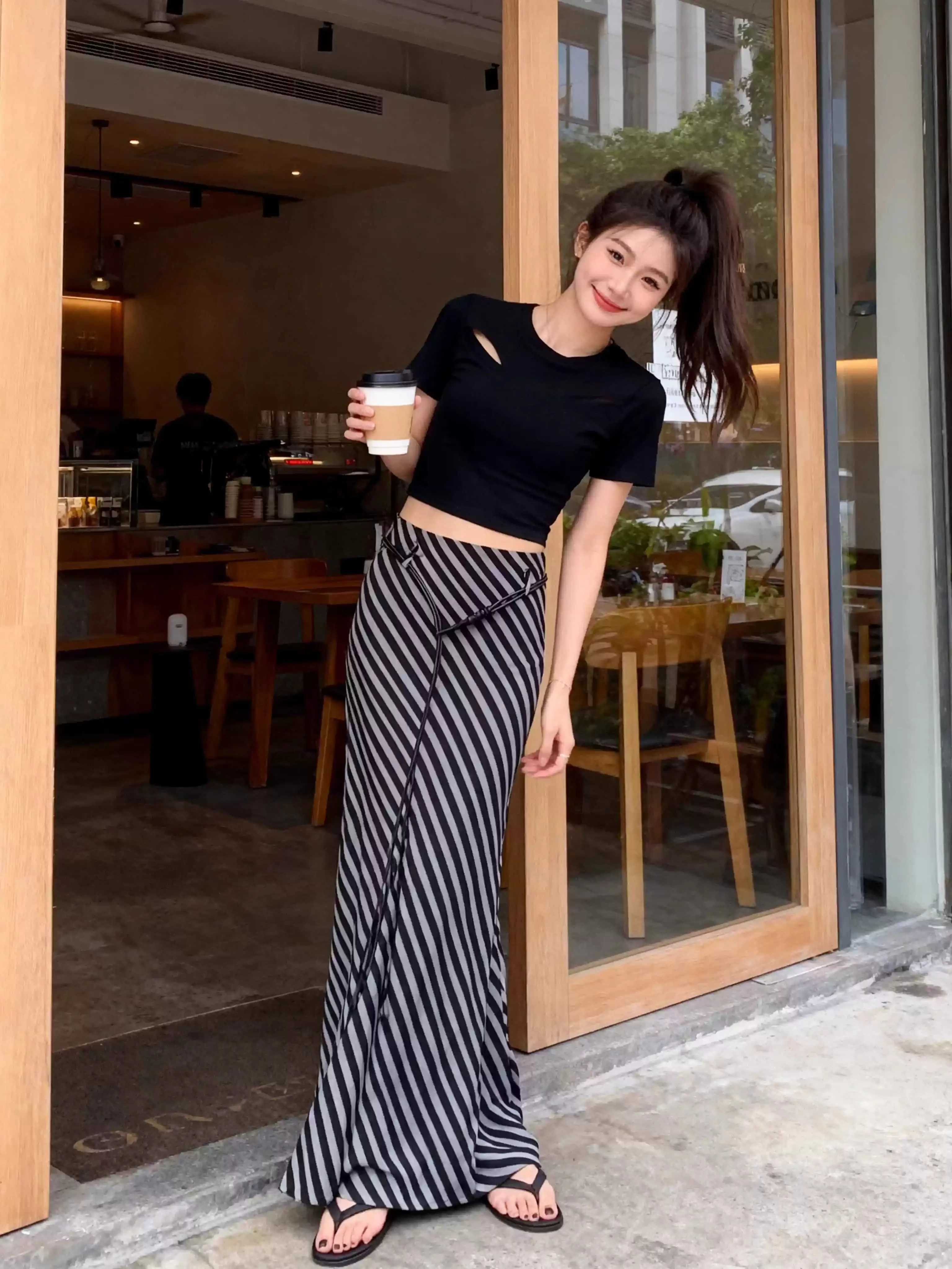 High Waist Slim Fit Striped Half Skirt Fashionable Summer Fish Tail Skirt Versatile Workwear a Line Long Skirt for plus Size ... view 4