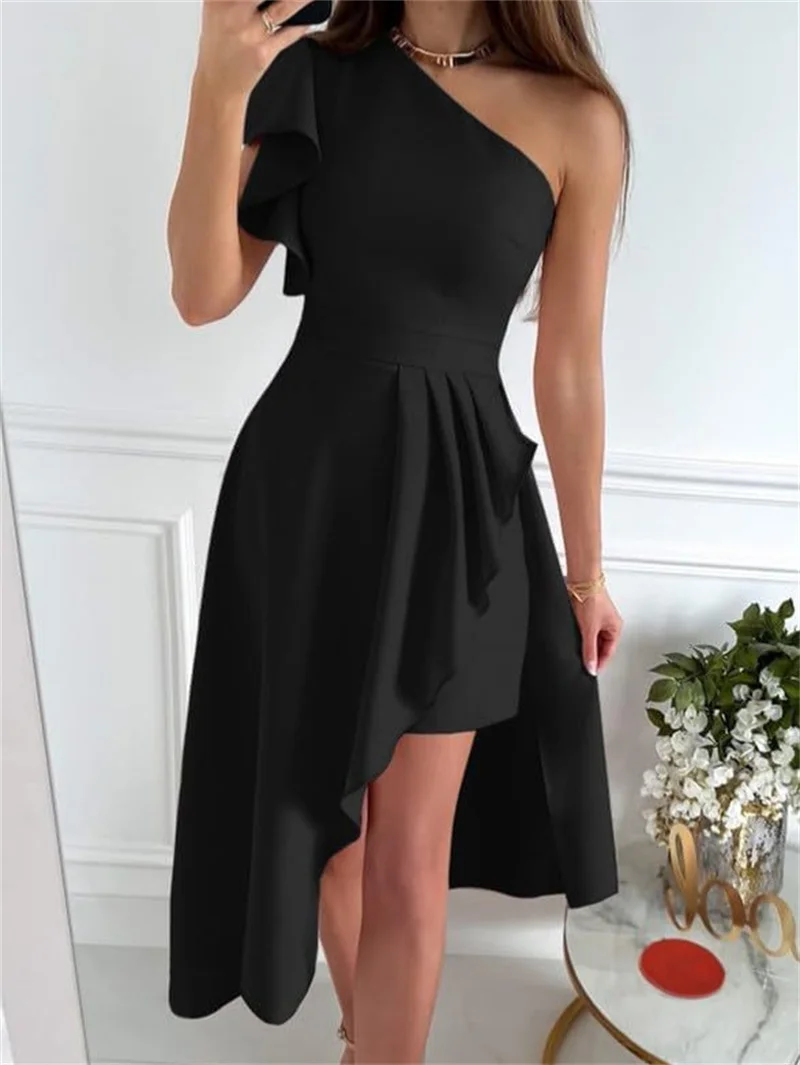 Рисунок 5 - Элегантное вечернее платье на одно