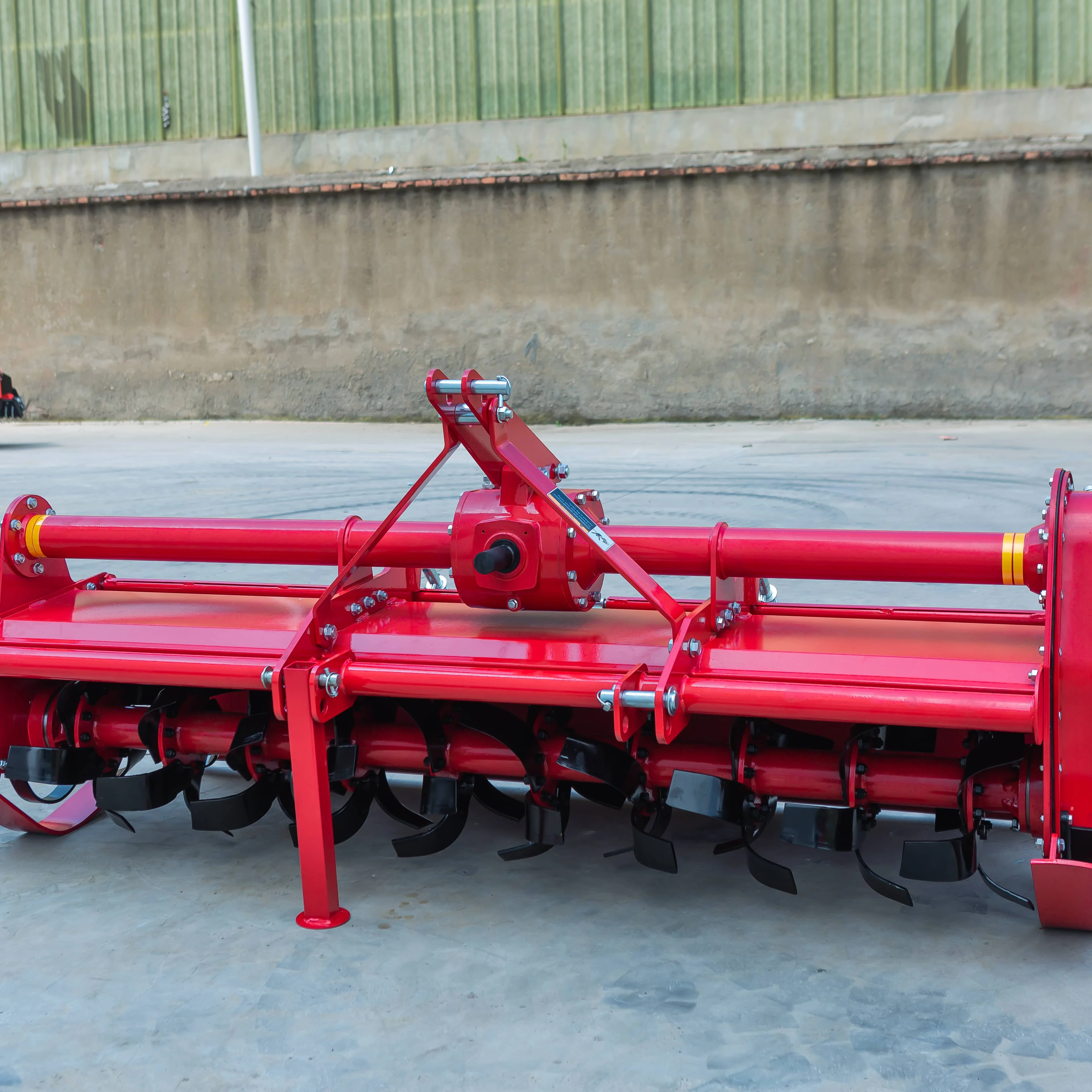 High-Quality Agricultural 40-60kW Rotary Tiller with Gearbox for Indonesian Agriculture
