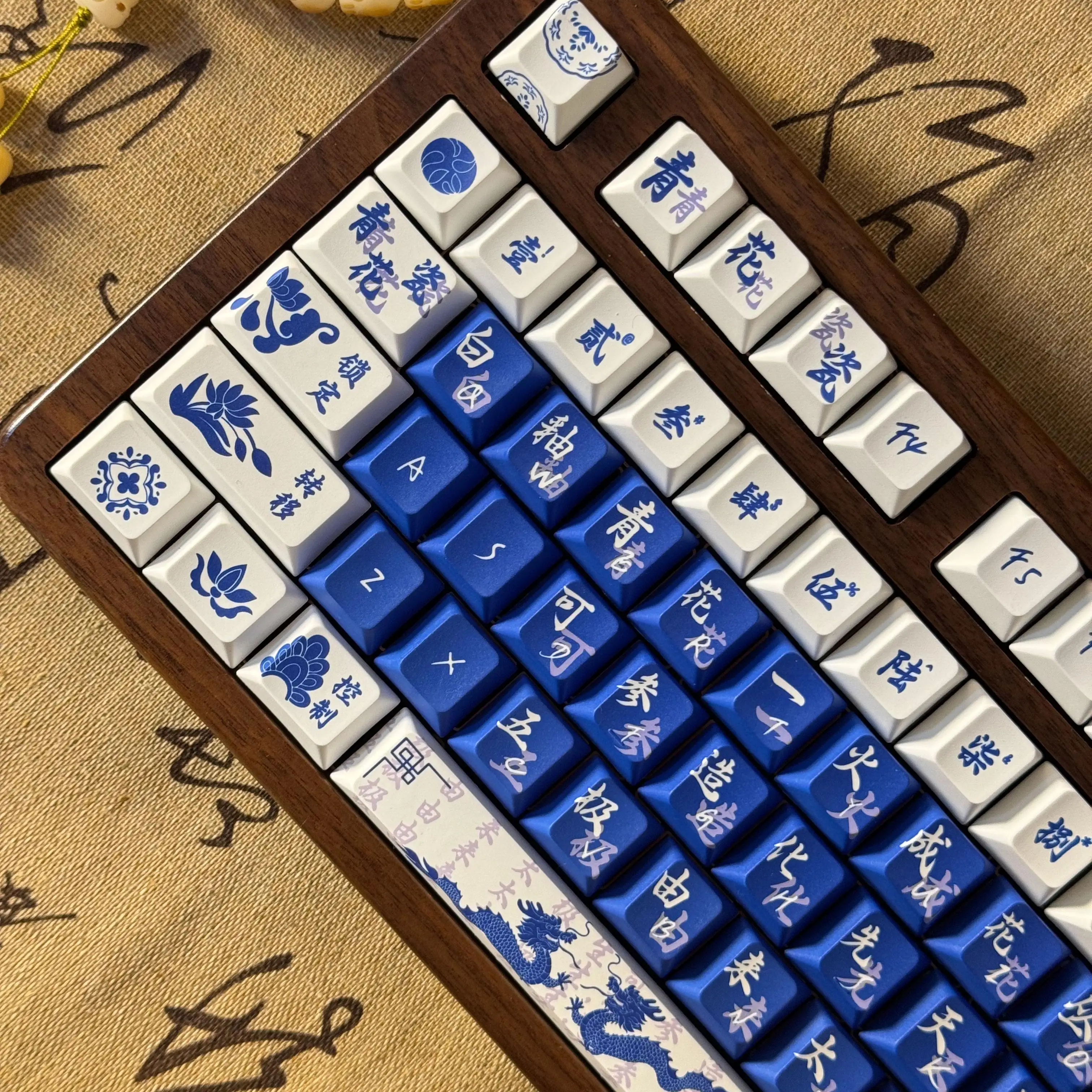 Original azul e branco porcelana lado gravado teclado mecânico qx3 eixo baixo keycap pbt completa de cinco lados sublimação quente moa