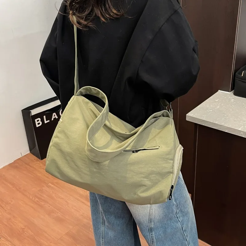 

Casual Solid Color Zipper Large Capacity Shoulder Bags 2026 High Quality Sweet Hot Trendy Youth Women's Crossbody Bags