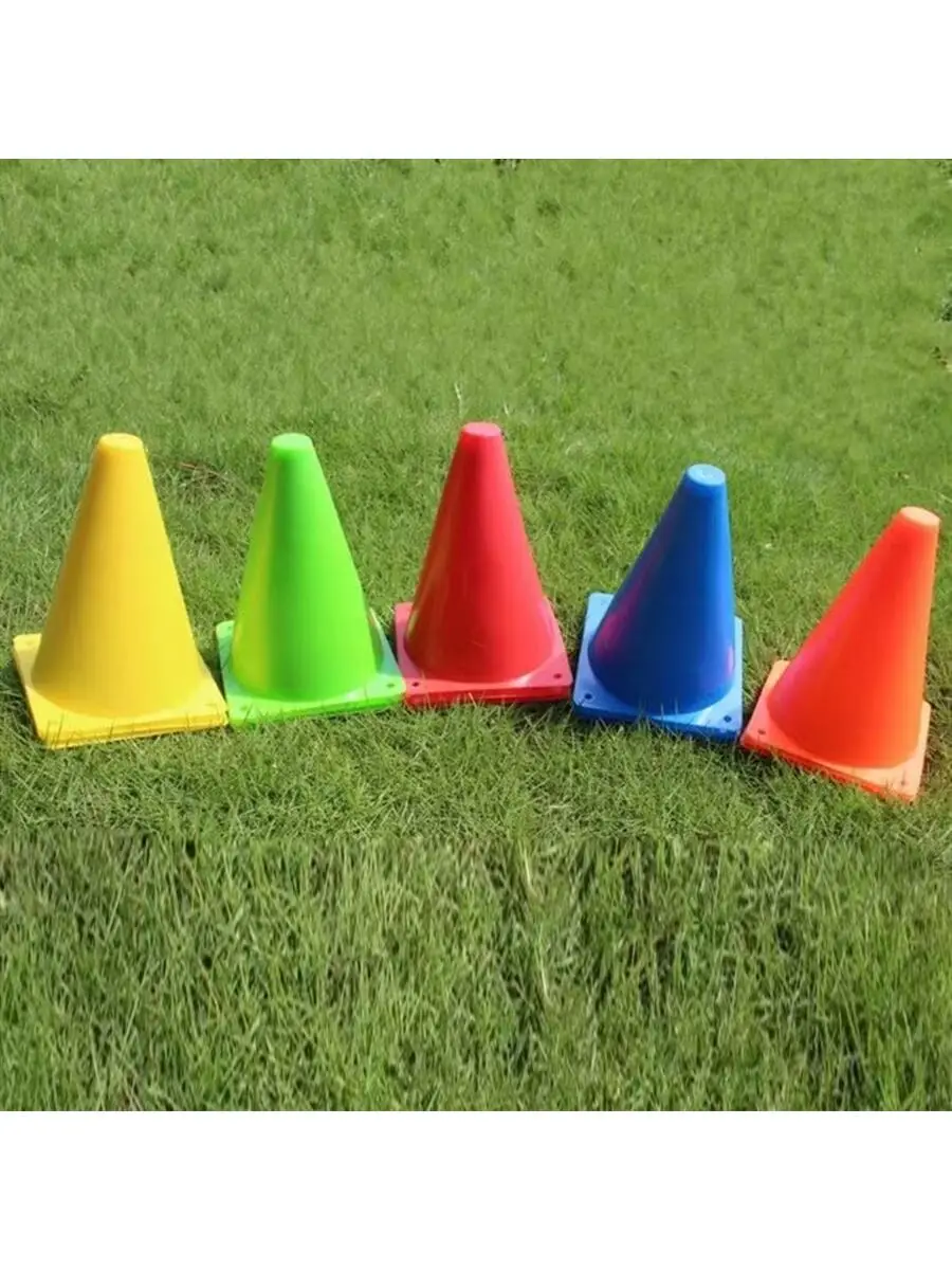 Training Equipment For Children's Basketball Including Obstacle Triangles, Cones, Horn-shaped Cones, Discs For Football, And Mar