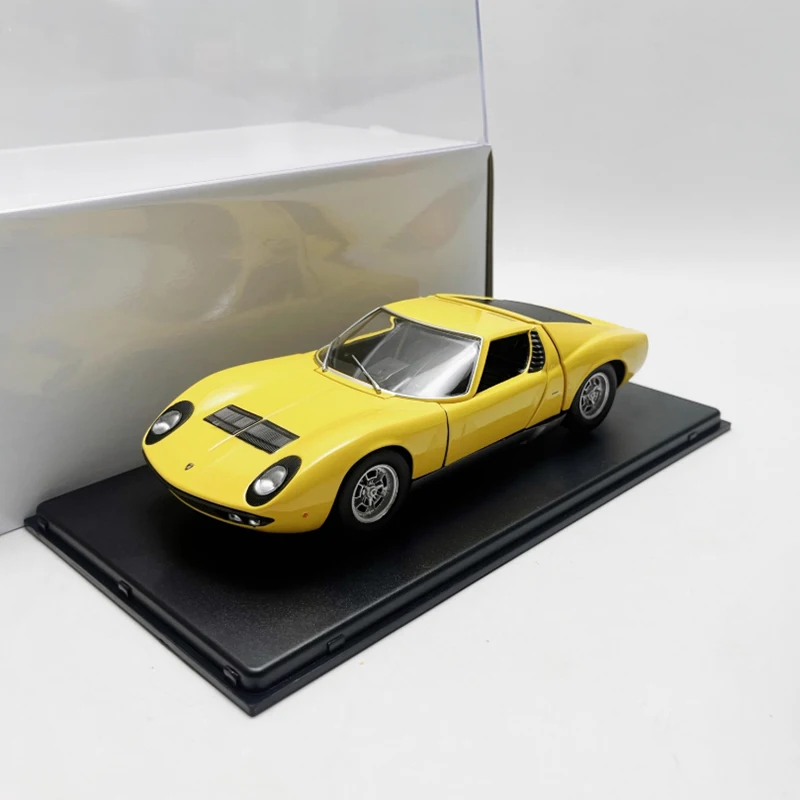 

LEO 1:24 Scale Miura P400 S-1968 Alloy Car Model Classics Adult Souvenir Gift Hobby & Toys