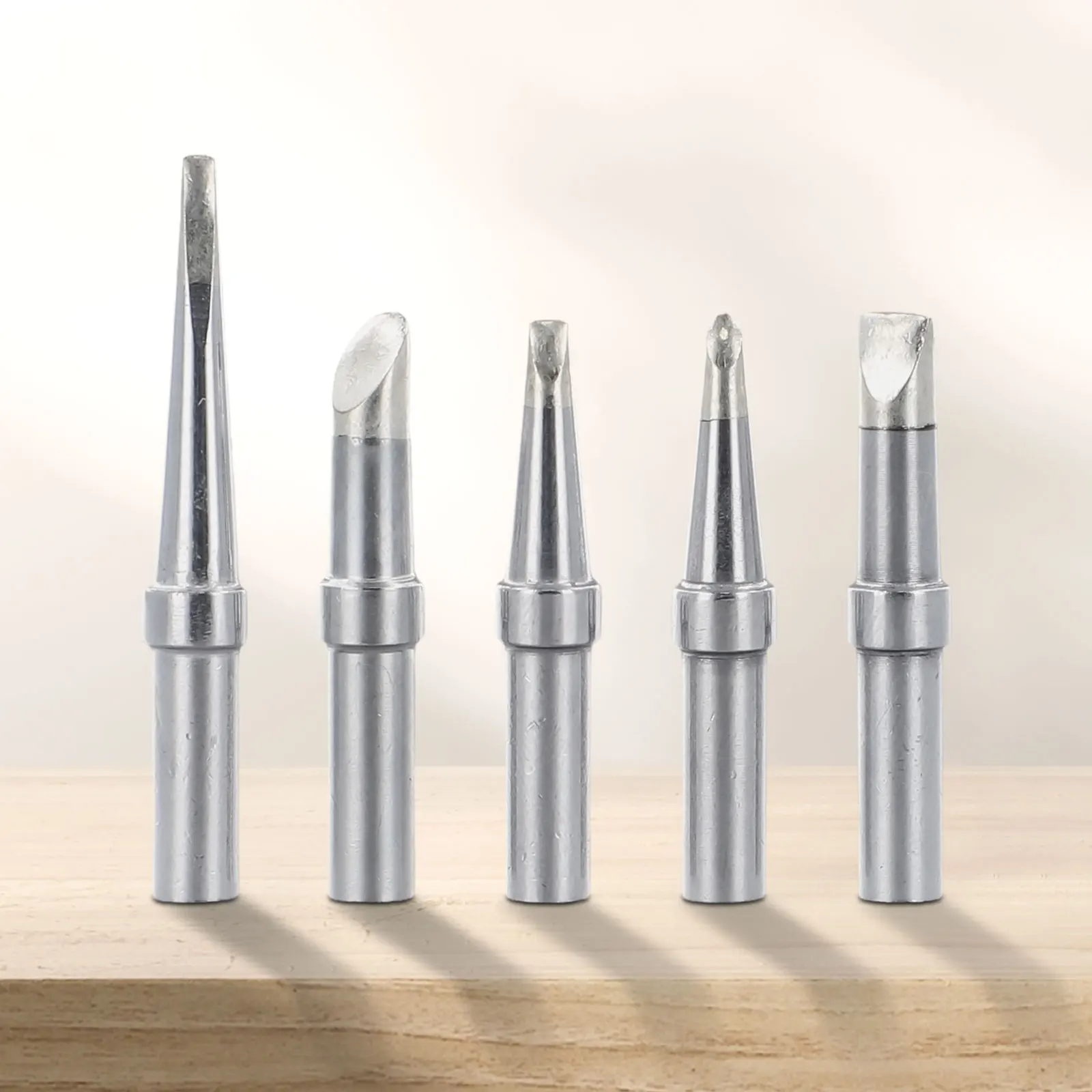 Achieve Professional Level Soldering with 5Pcs Set of ET Soldering Iron Tips for Weller WE1010NA WESD51 WES50 51