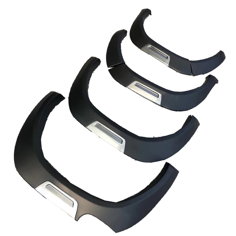 High Quality Auto Spare Parts Black Color Wheel Fender Flares for Hilux Revo 2021