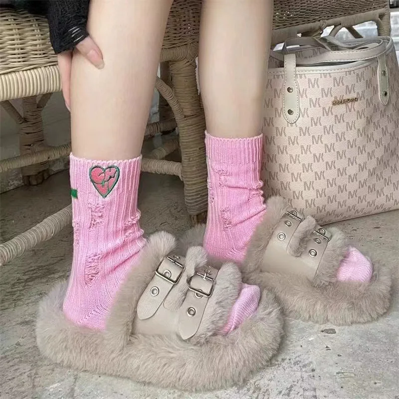 

Fashion Retro Socks JK Girls Broken Hole Socks Vintage Mid Tube Socks Ins Stylish Heart embroidery Pile Socks