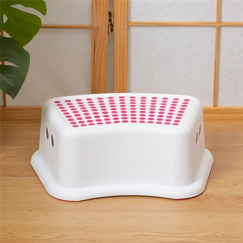 AK25-Step Stool With Non-Slip Surface, Curved Step Stool, Potty Training Toilet,Bathroom Sink, Kitchen Counter Stool Helper