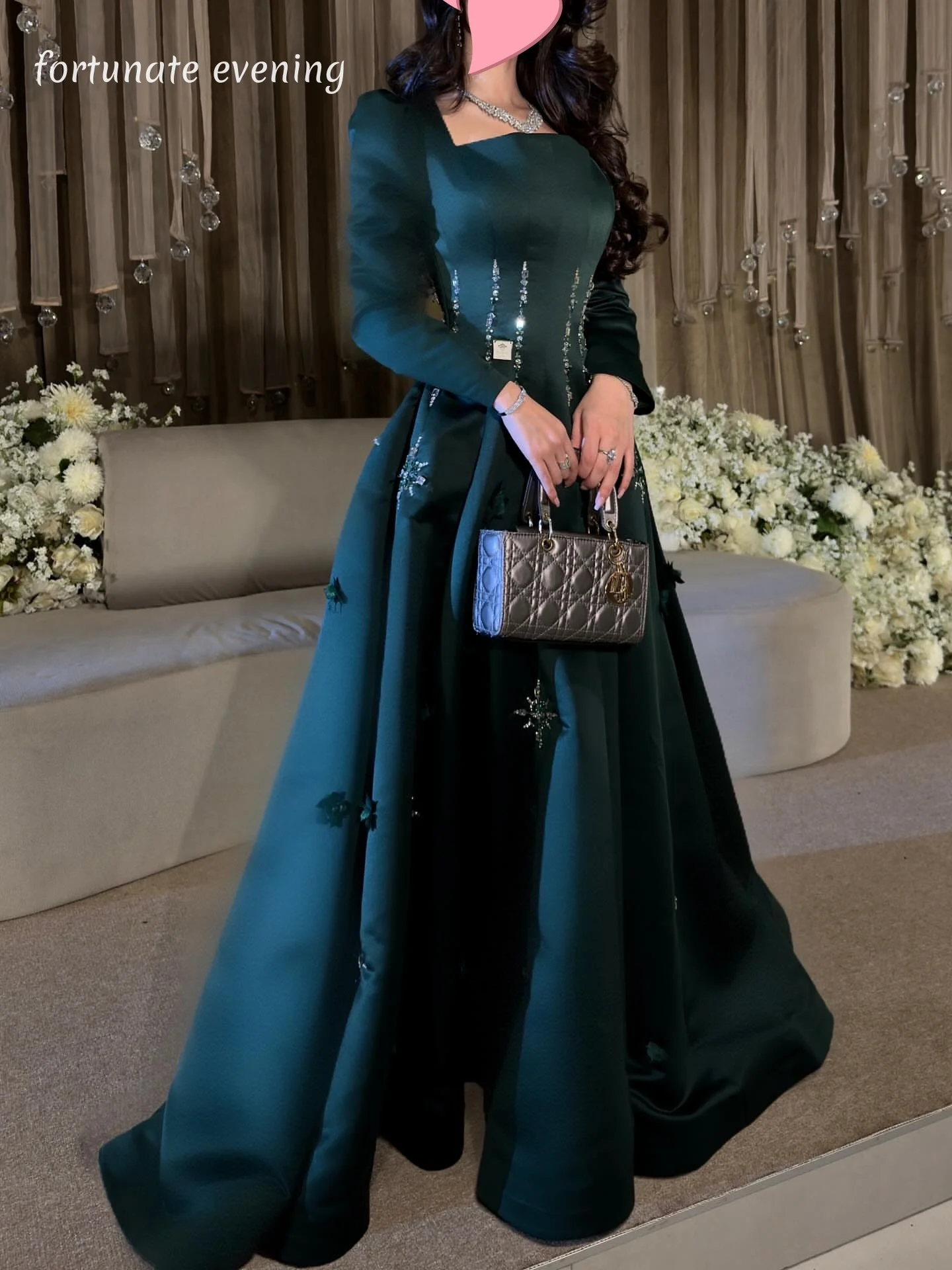 فستان سهرة محظوظ أنيق عتيق على شكل طاووس أزرق كريستالي مخصص للمناسبات الرسمية والحفلات الراقصة وحفلات السهرة