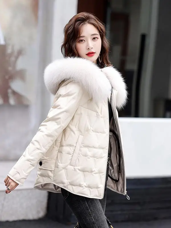   เสื้อแจ็คเก็ตหนังแท้ Ning รุ่น Puffer สำหรับผู้หญิง รุ่นใหม่ประจำฤดูหนาวปี 2025  พร้อมขนเฟอร์  เสื้อคลุมสำหรับสาวๆ