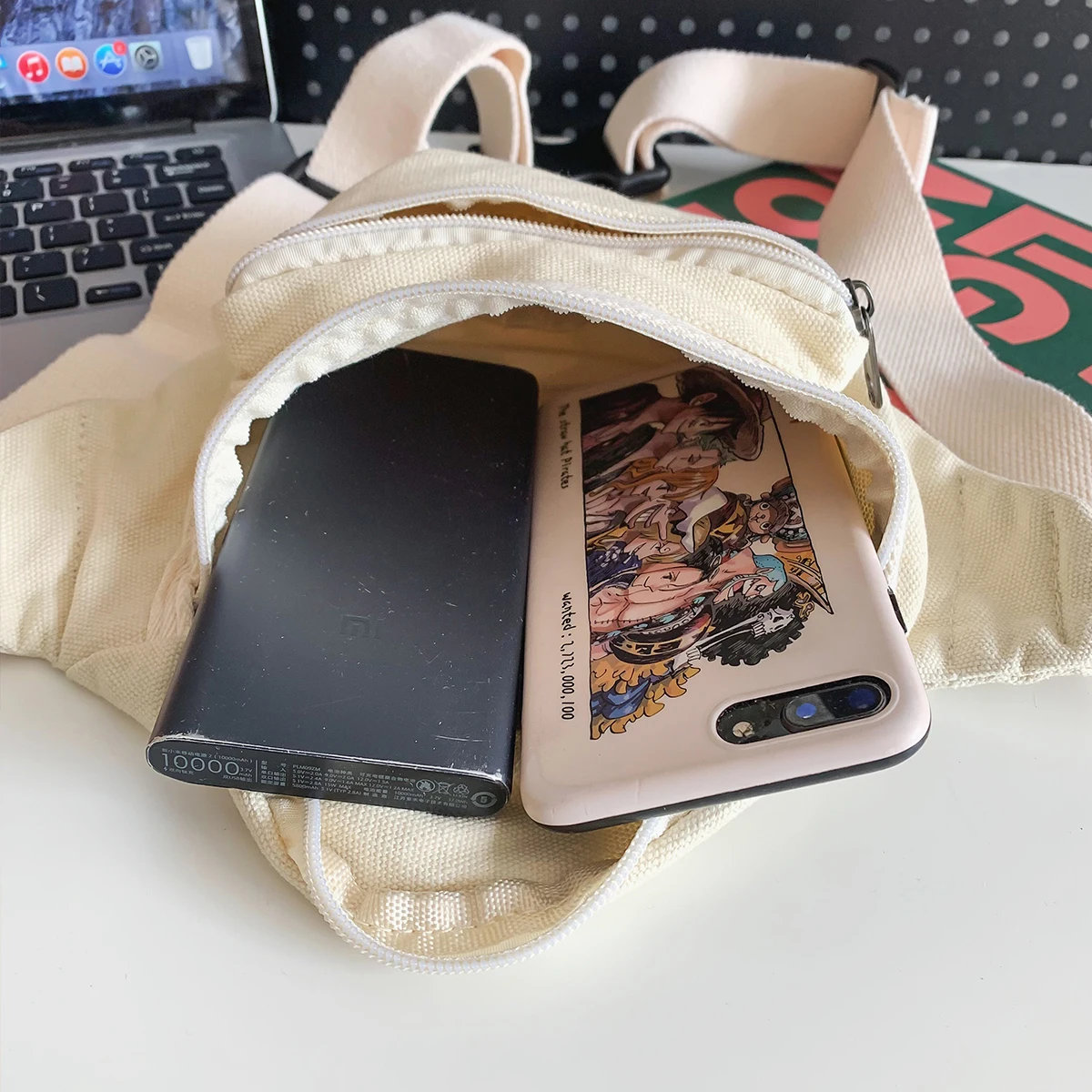 Customized Logo Single-Shoulder Crossbody Bag, Outdoor Small Lightweight Multi-Functional Couple Chest Bag, Personalized DIY